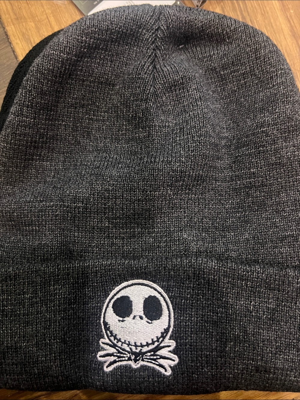 BRAND NEW ADULT Black Knit Beanie with Embroidered Skull
